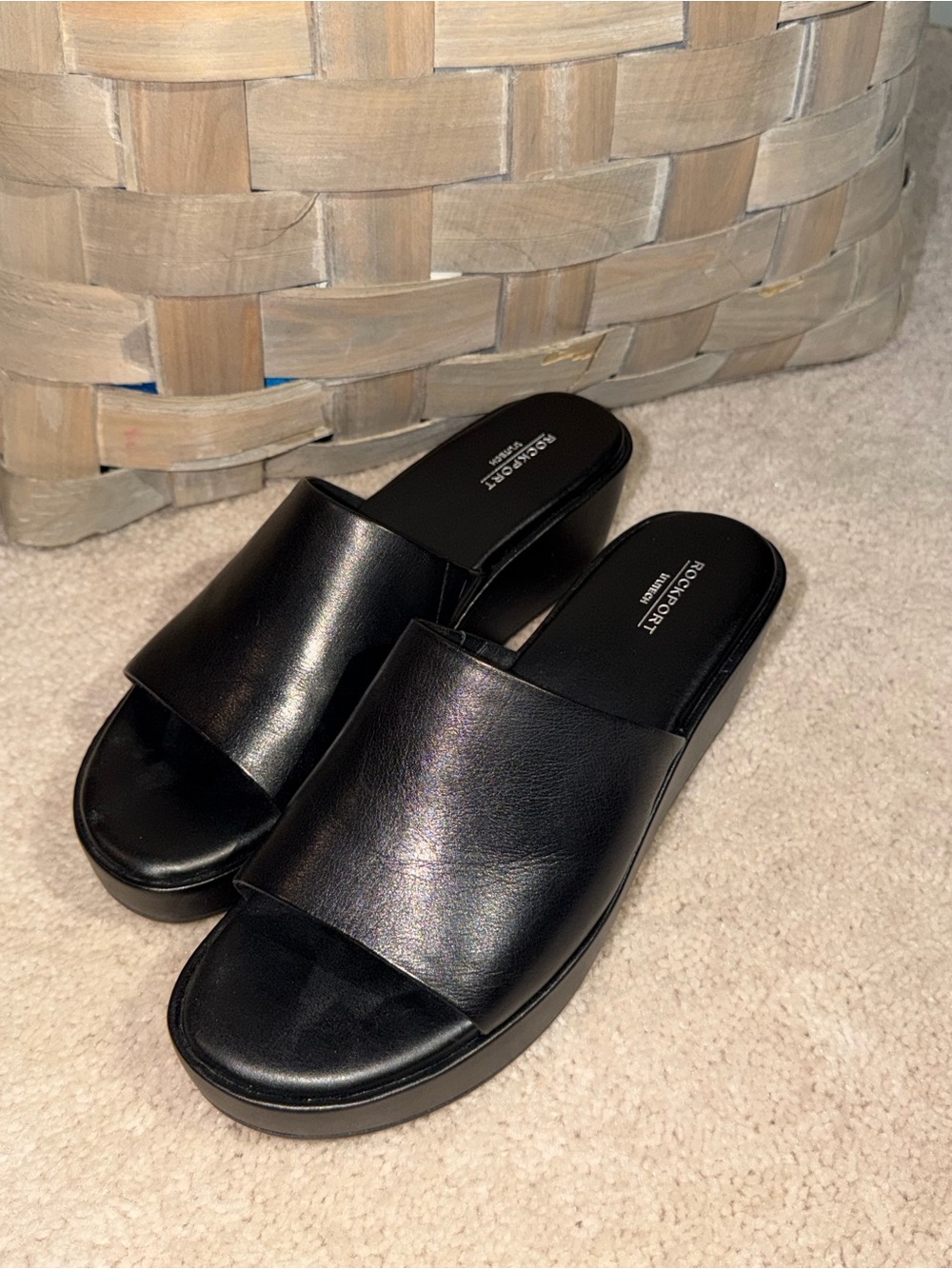 Rockport Black Leather Slide Mules